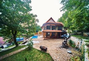 Гостевой дом Усадьба Berghof / Усадьба Бергхов