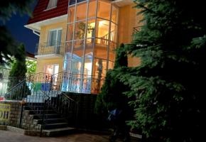 Отель Феникс