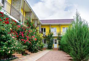 Комнаты На Мирной