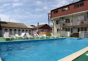 Клуб-отель Relax / Релакс