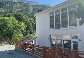 Гостиница в Береговом (Кастрополе)