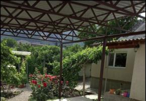 Дом в Веселом